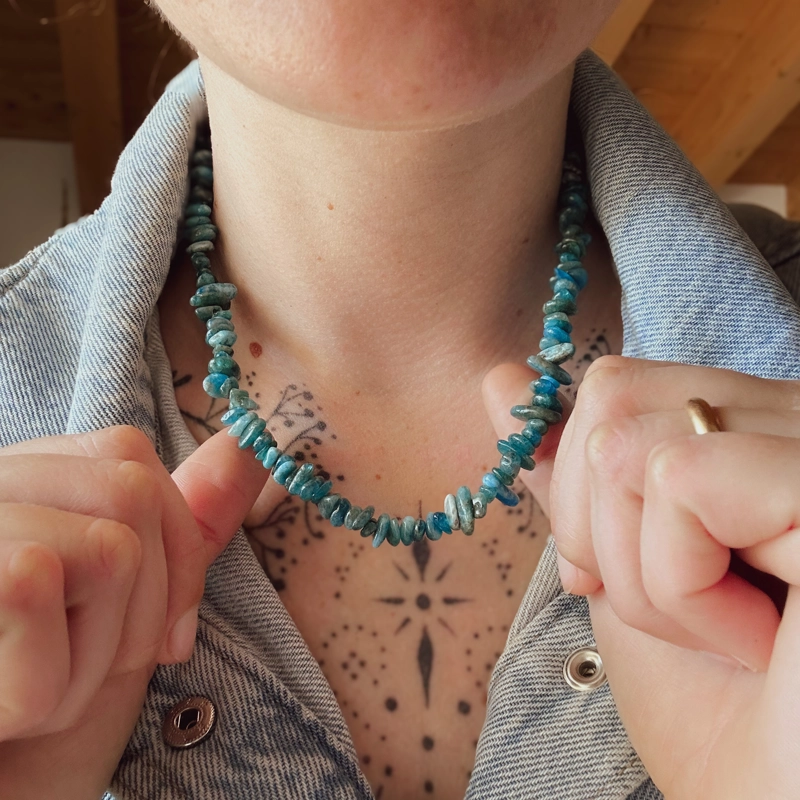 collana Chips Nic - Apatite Blu